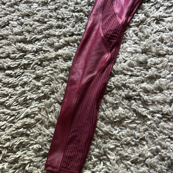 Fabletics Motion365+ Contour High-Waist Legging Like New XXS/XS - Picture 6 of 8